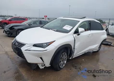 2021 Lexus Nx 300 z USA, uszkodzony, nr VIN JTJDARBZ4M5032583